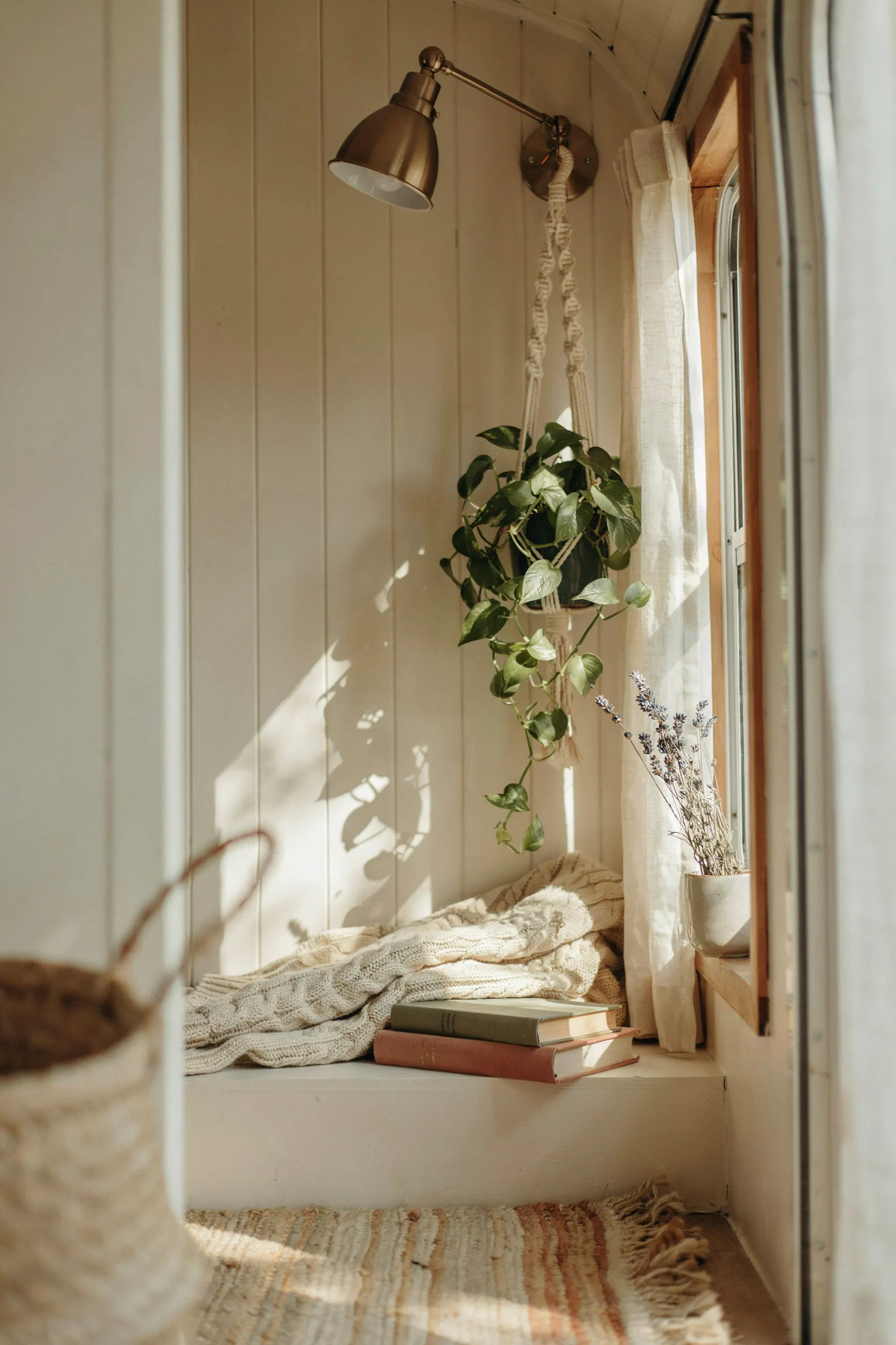 macrame plant hanger mounts