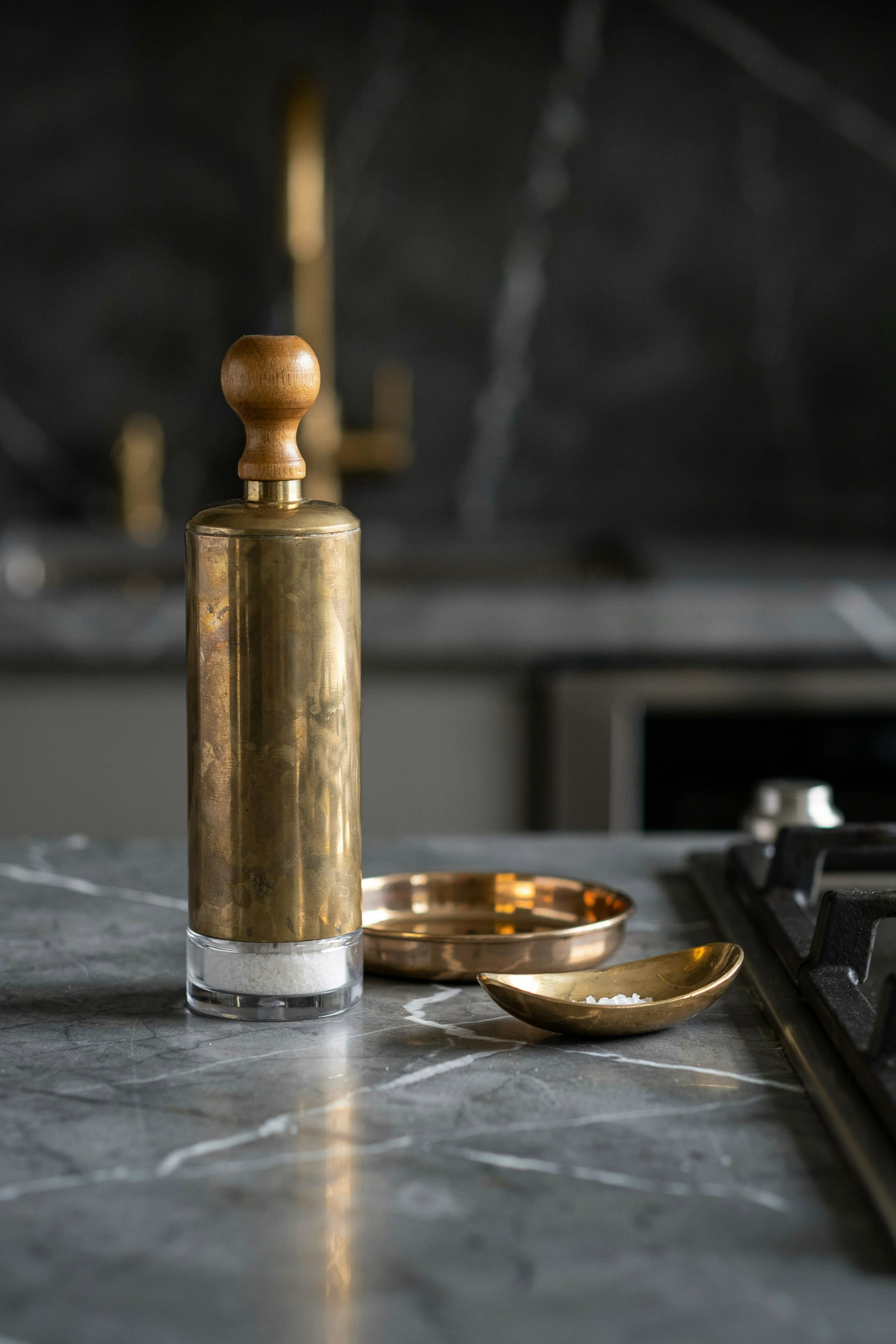 brass countertop accents